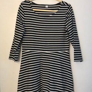 OLD NAVY Long Sleeve Striped Cotton/Spandex Dress